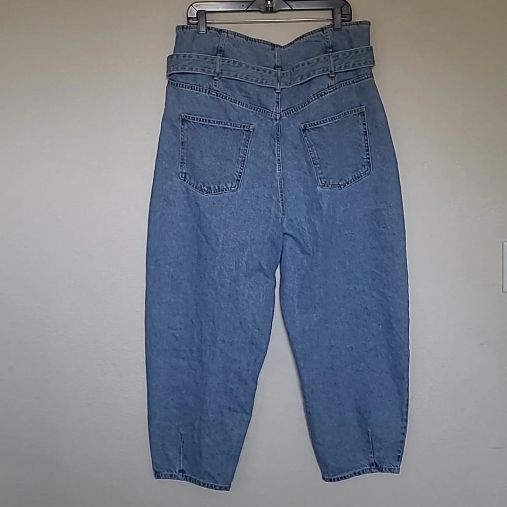 Zara jeans - Picture 7 of 8